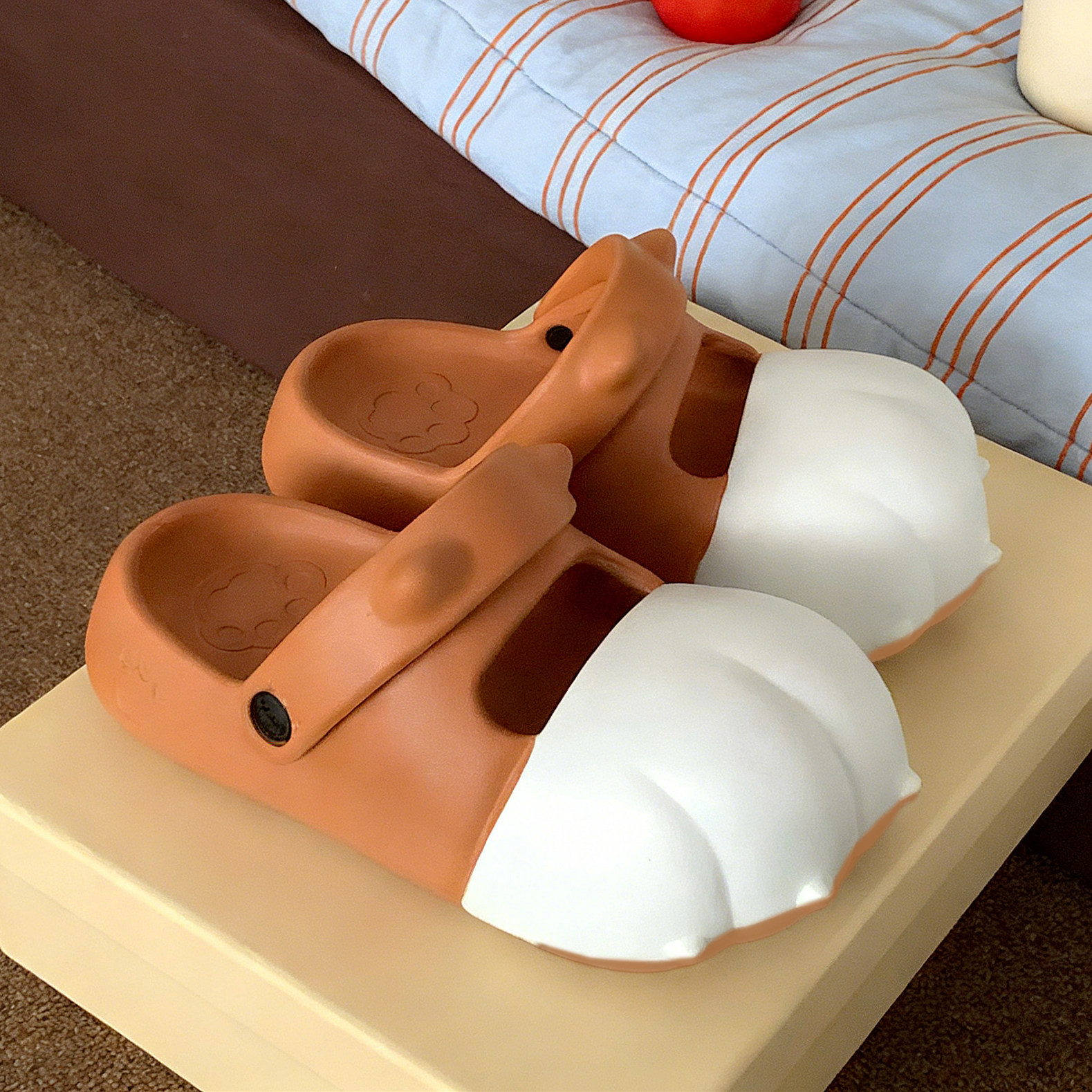 Closed-Toe Arch-Support Sandals, picture 4 of 4