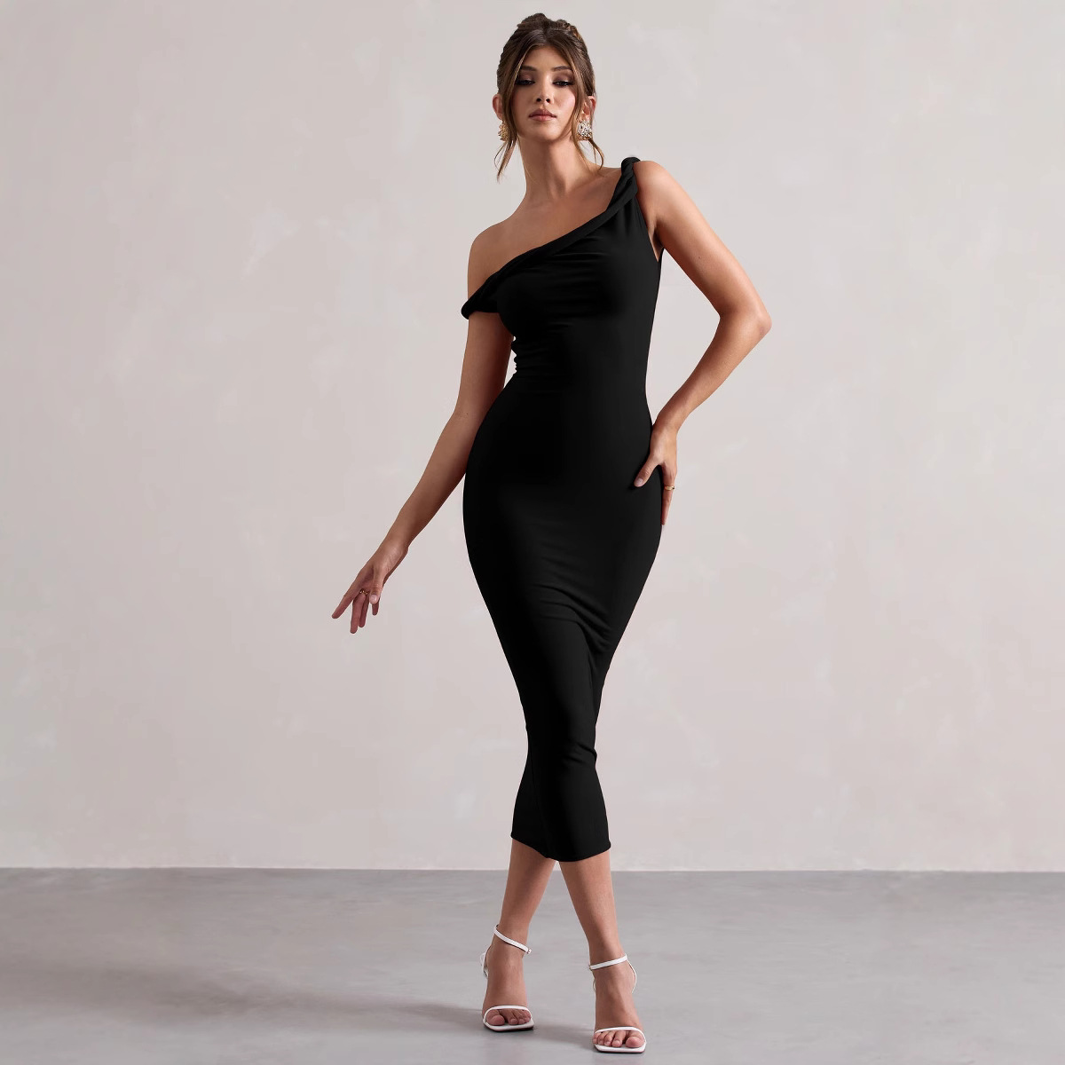 A Figure-flattering Off-the-shoulder Or One-shoulder Dress Exudes Chic Style And A Slimming Silhouette