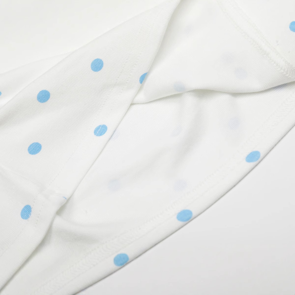 Womens Retro American-Style Off-Shoulder T-Shirt With Polka-Dot Print And Short Sleeves