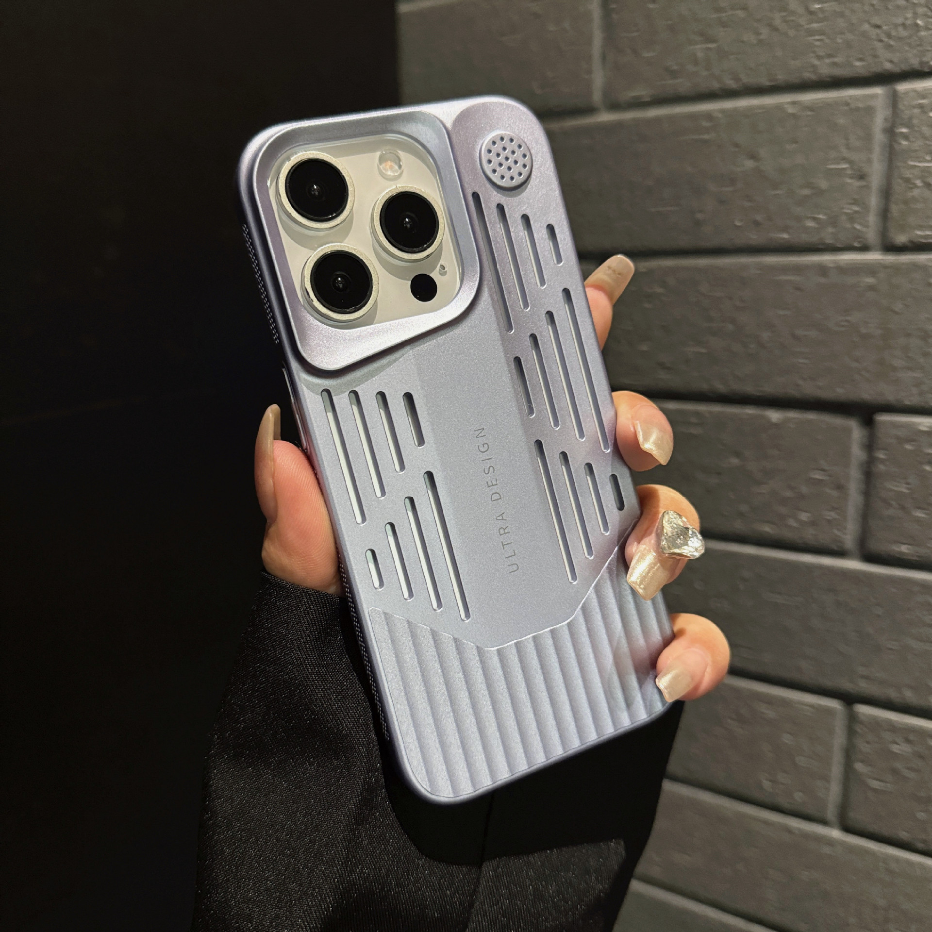 Aromatherapy Heat Dissipation Light Fragrance Phone Case - Image 2