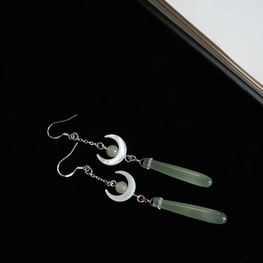 Hetian Jade Moon-shaped Earrings Light Green Water-drop Long Style