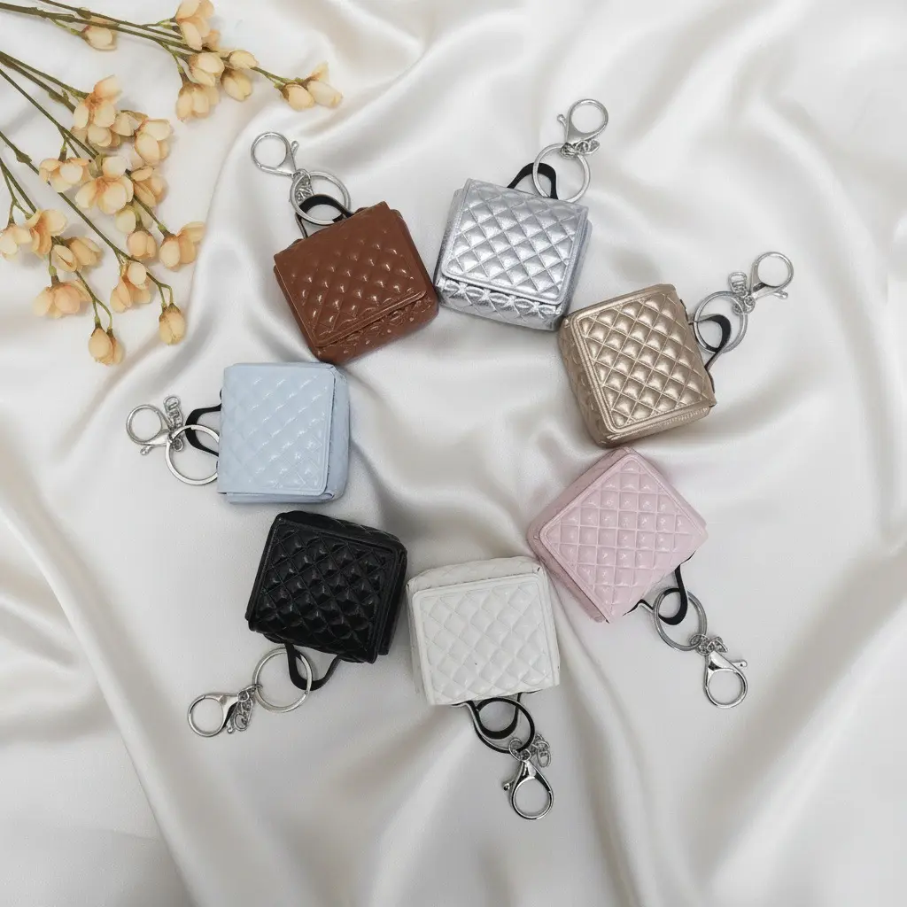 Leather Fashion Quilted Chanel-style Earphone Pouch Coin