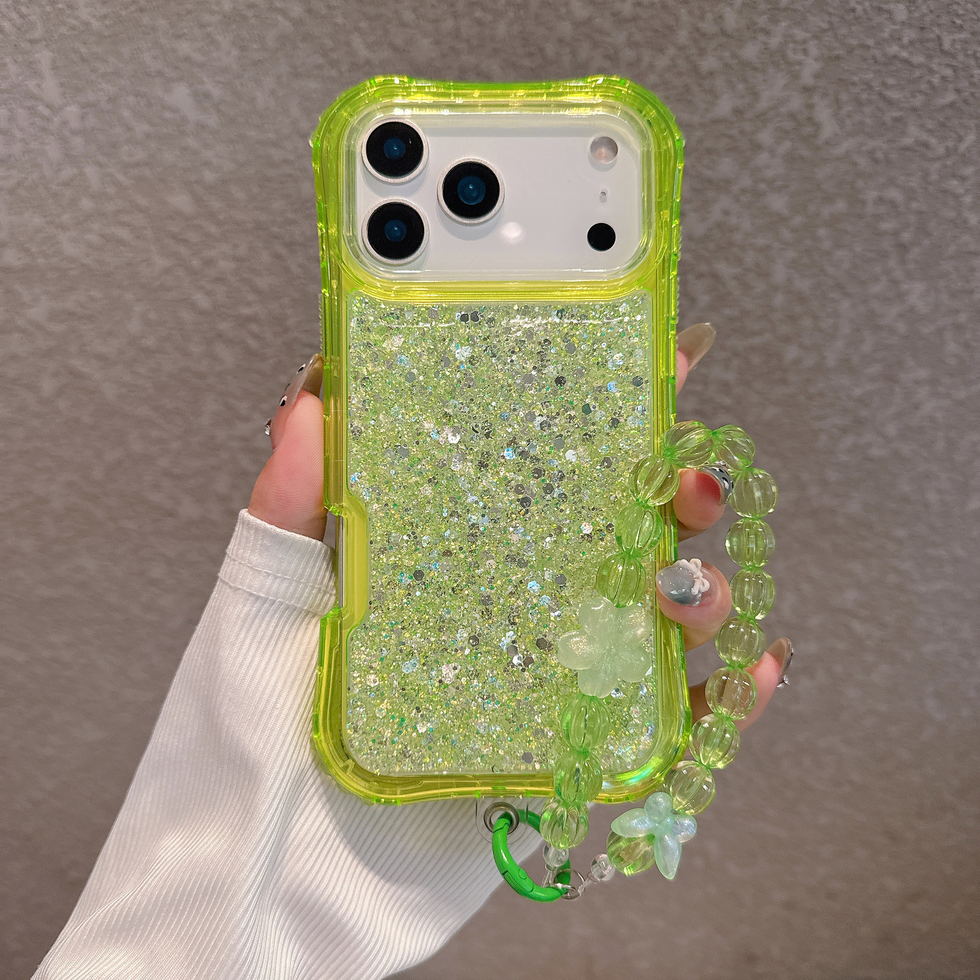 South American-style Slimming Phone Case With 3-in-1 Glitter Epoxy Drop-proof Design And A Matching Bracelet