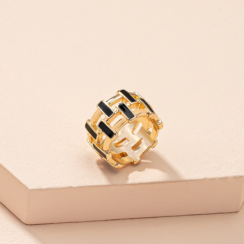 Womens Trendy Versatile Ring With A Unique Style