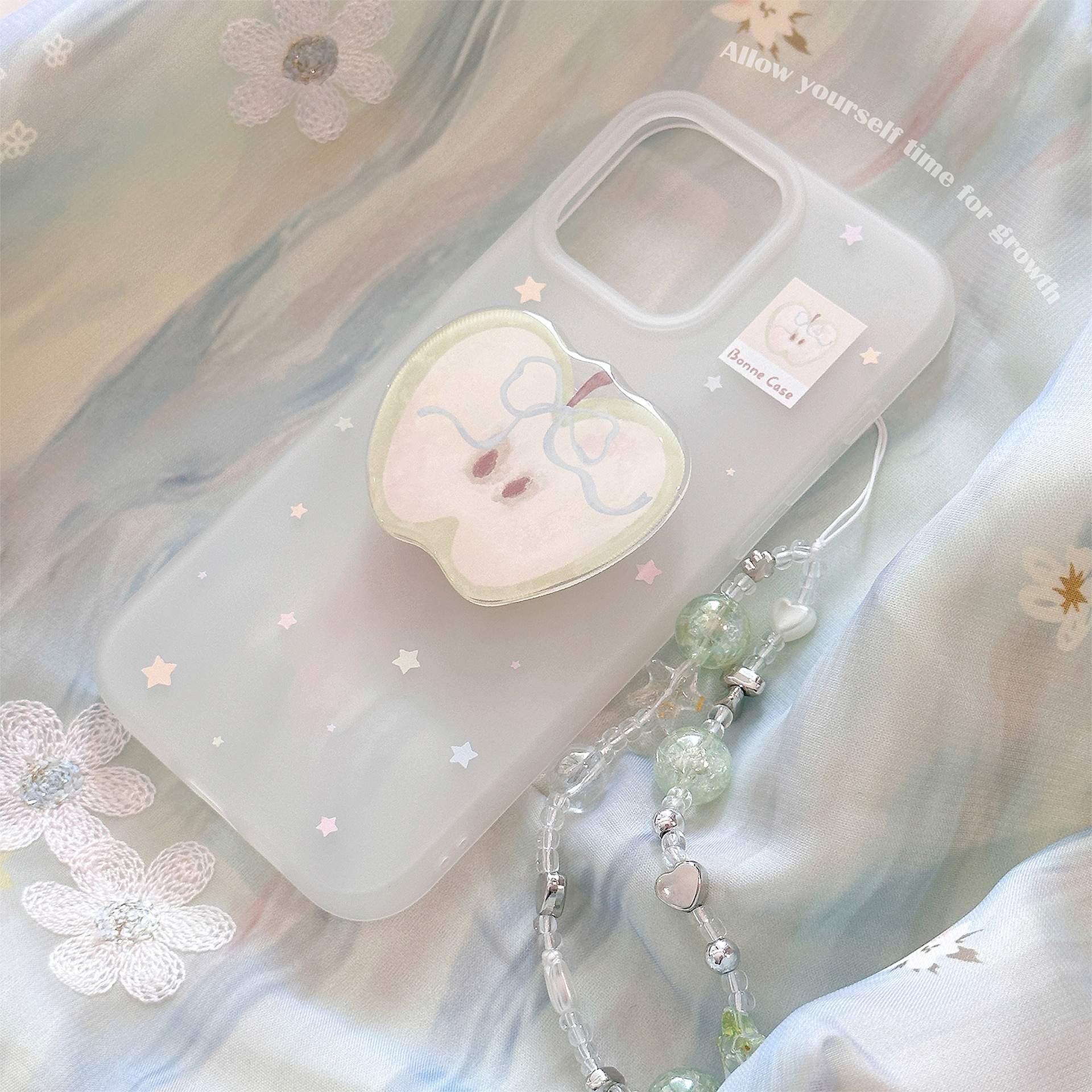 Stylish Graffiti Silicone Phone Case With A Chain For A Niche Look