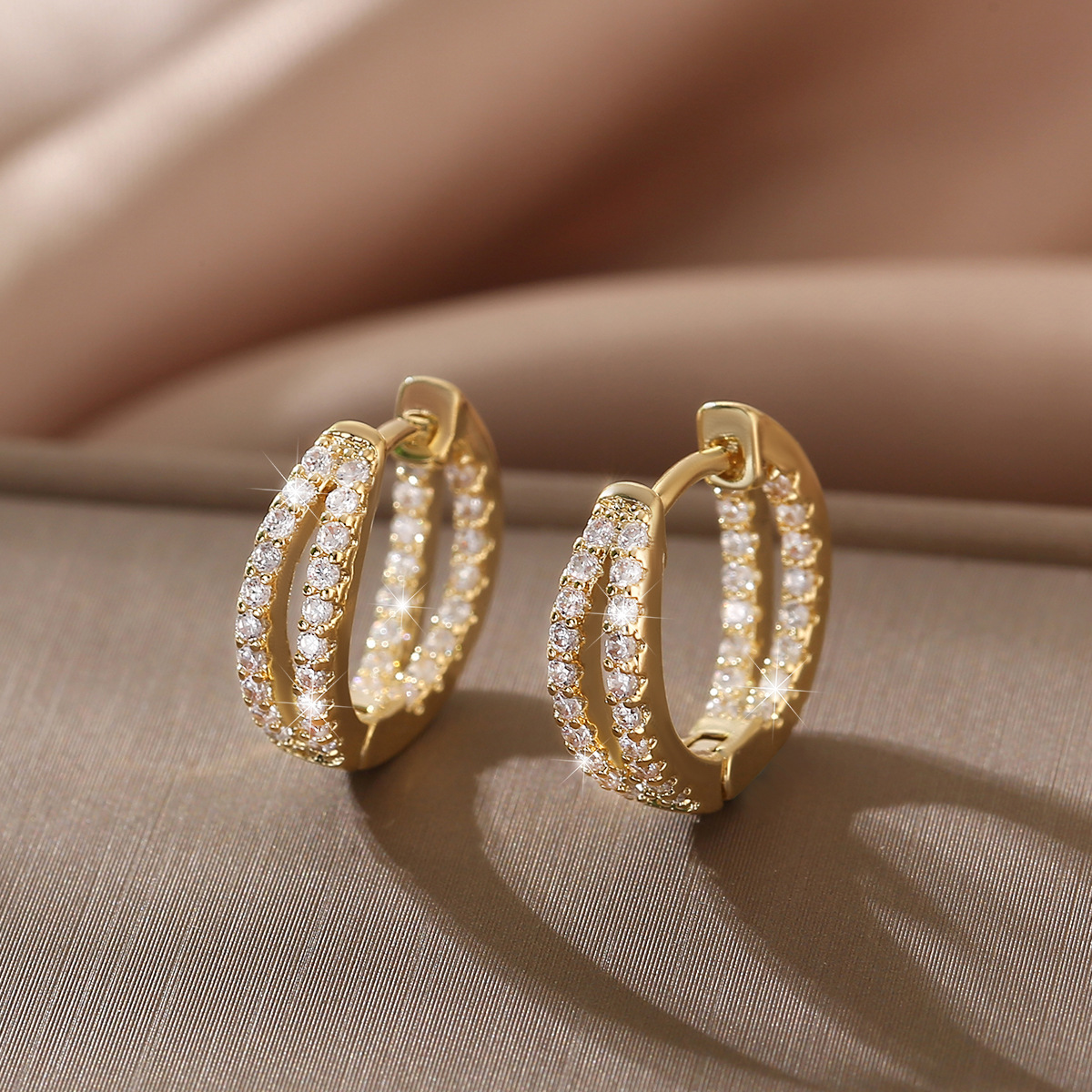 Hollow Double-layer Earrings In A Minimalist Cool And Understated Style