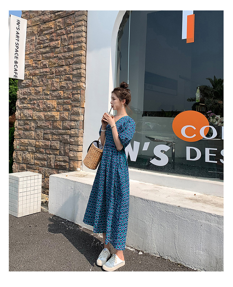 Puff-Sleeve Floral Midi Dress, picture 10 of 10