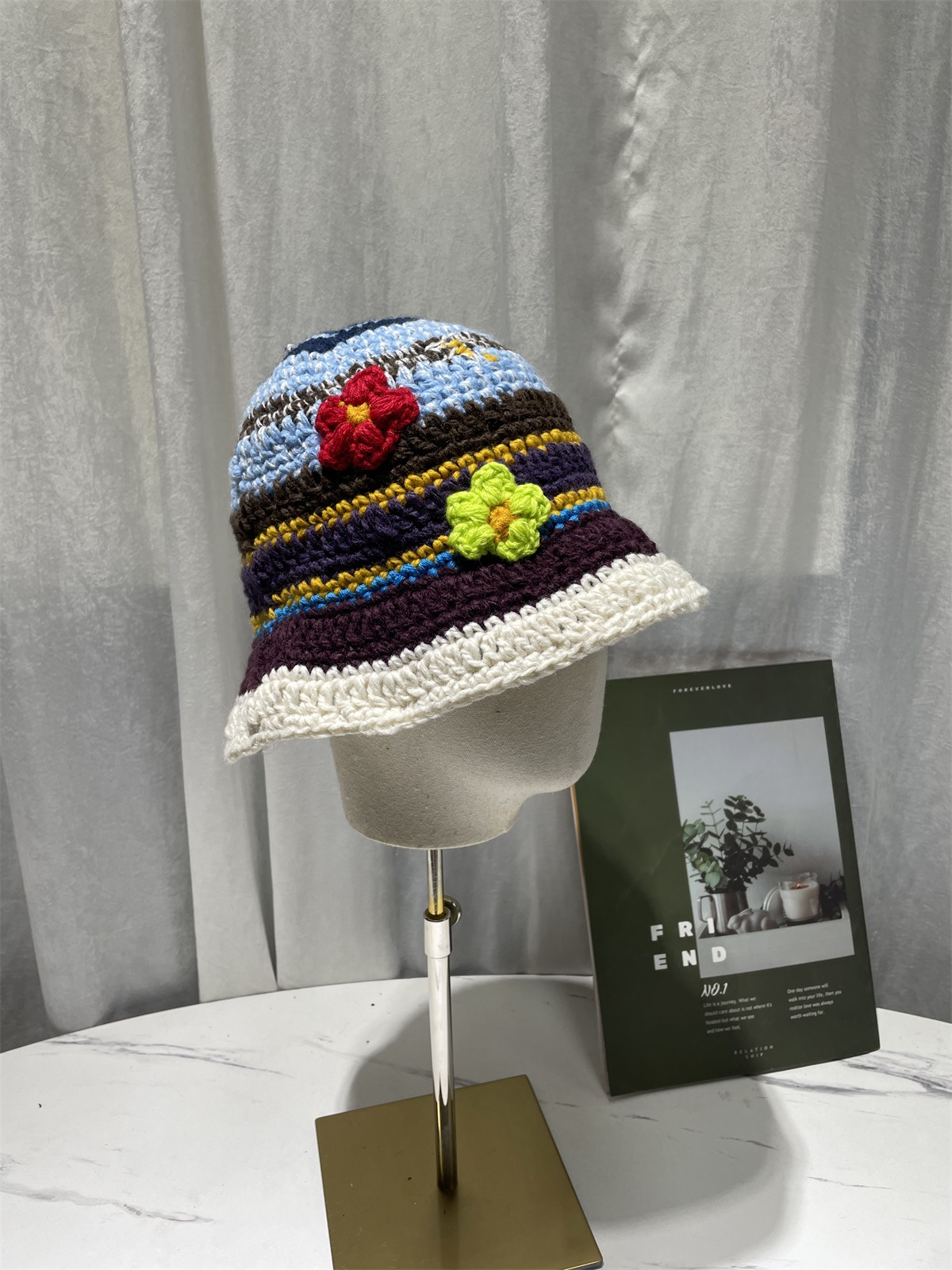 Title 5, Cappello da pescatore a fiori color block dal d...