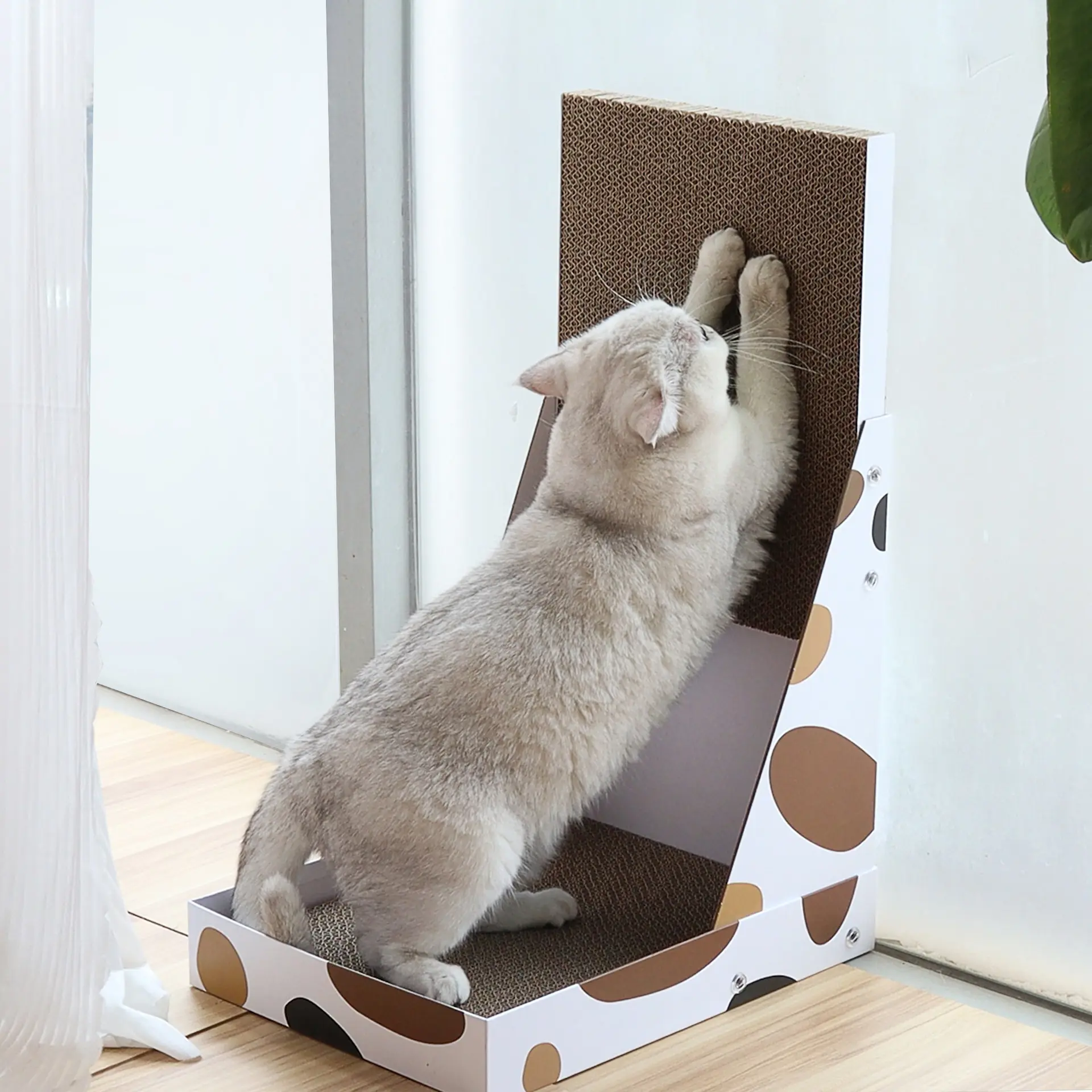 Vertical Wall Mounted Cat Scratcher