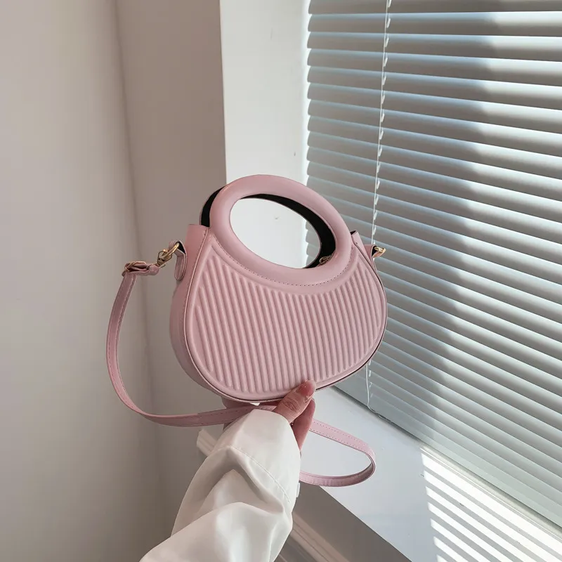 Fashionable Casual Messenger Bag - Pink