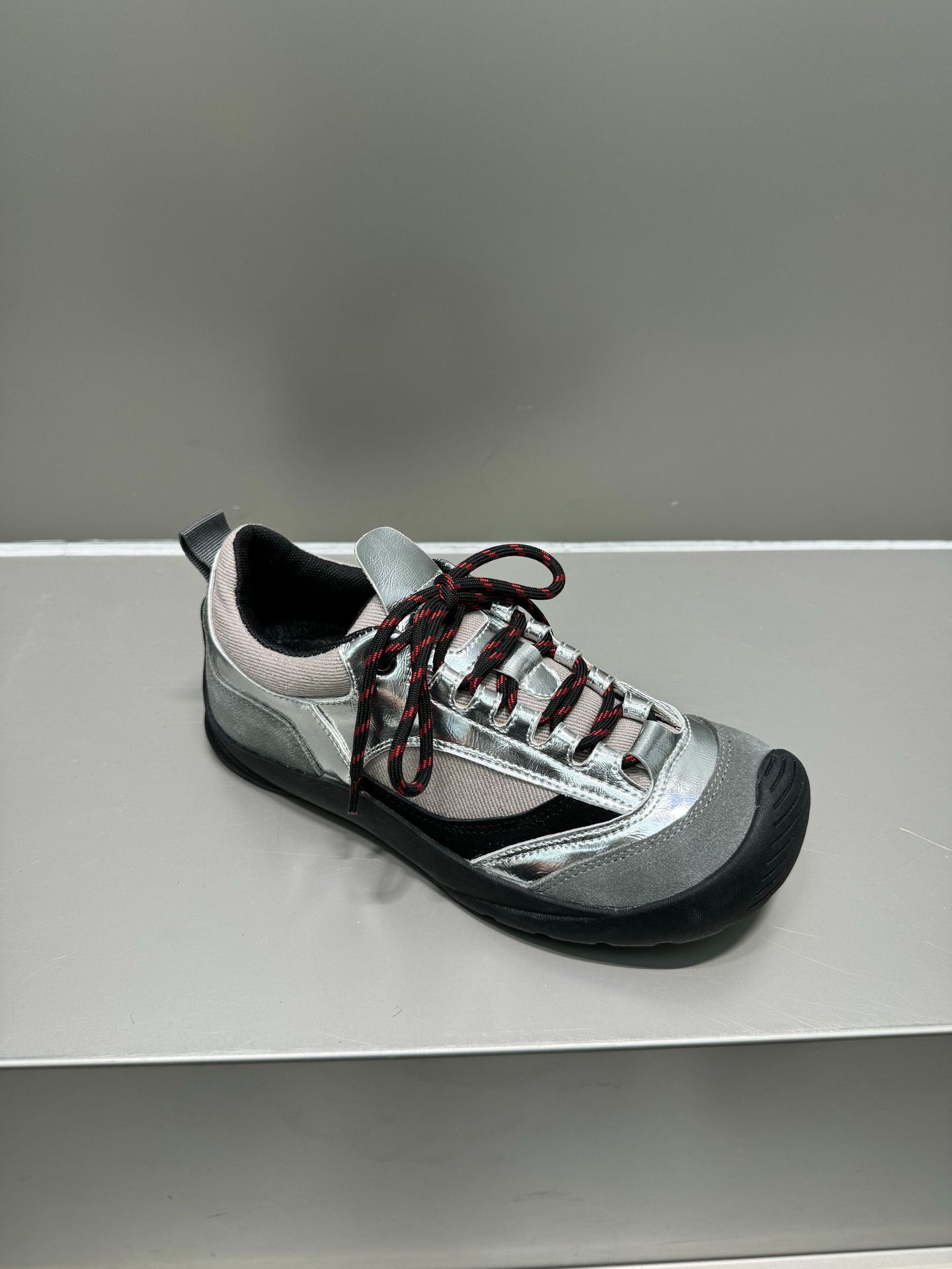 Title 8, Zapatillas Ligeras Nuevas Raise The Bottom para...