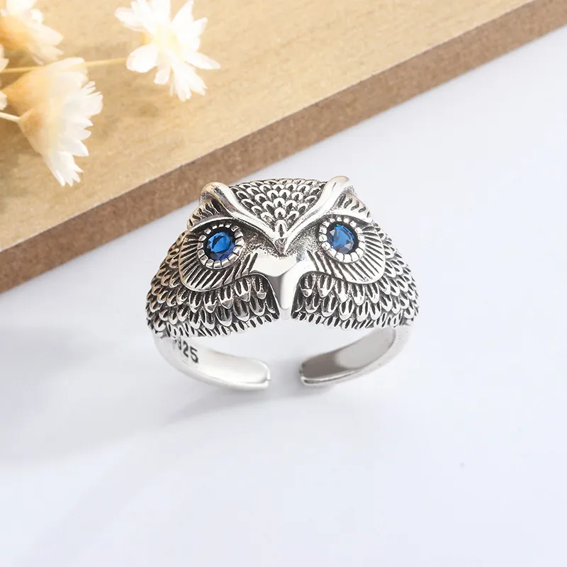 Retro Vintage Casual Owl Ring - Blue Stone