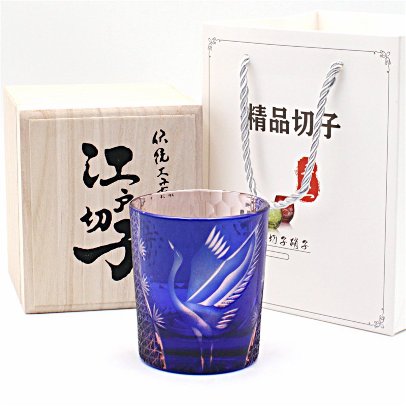 https://cf.cjdropshipping.com/quick/product/7055f8dc-eb60-40e7-b2f2-637a2b7bde37.jpg