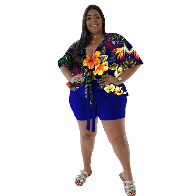 Women's Plus-Size Casual T-Shirt And Shorts Set With Print - Blue