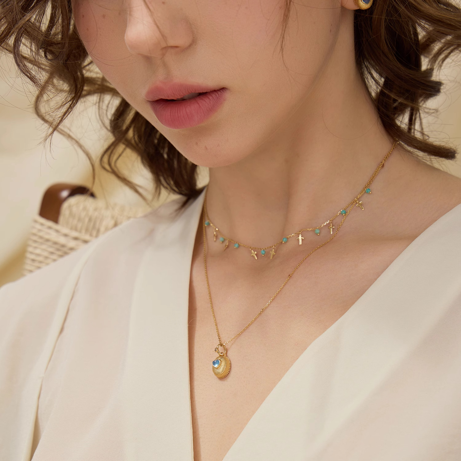 Light Luxury Minority Design High-grade French Retro Love Pendant Necklace