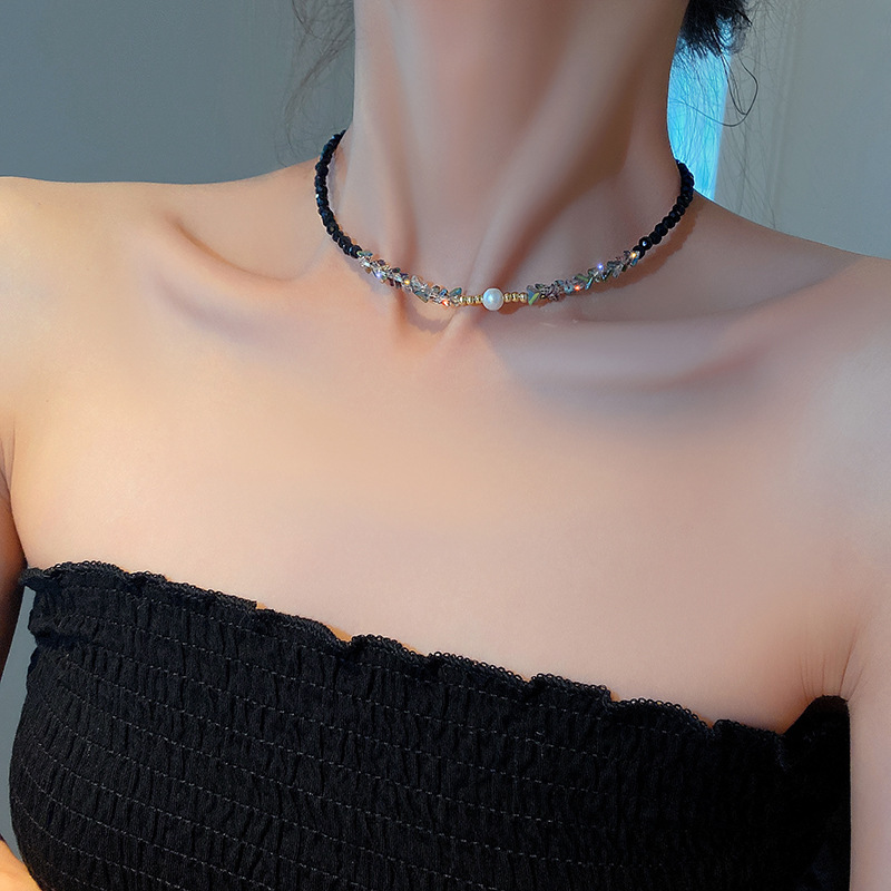 Women's Pearl Necklace Summer Natural Stone Crystal String Beads Clavicle Chain