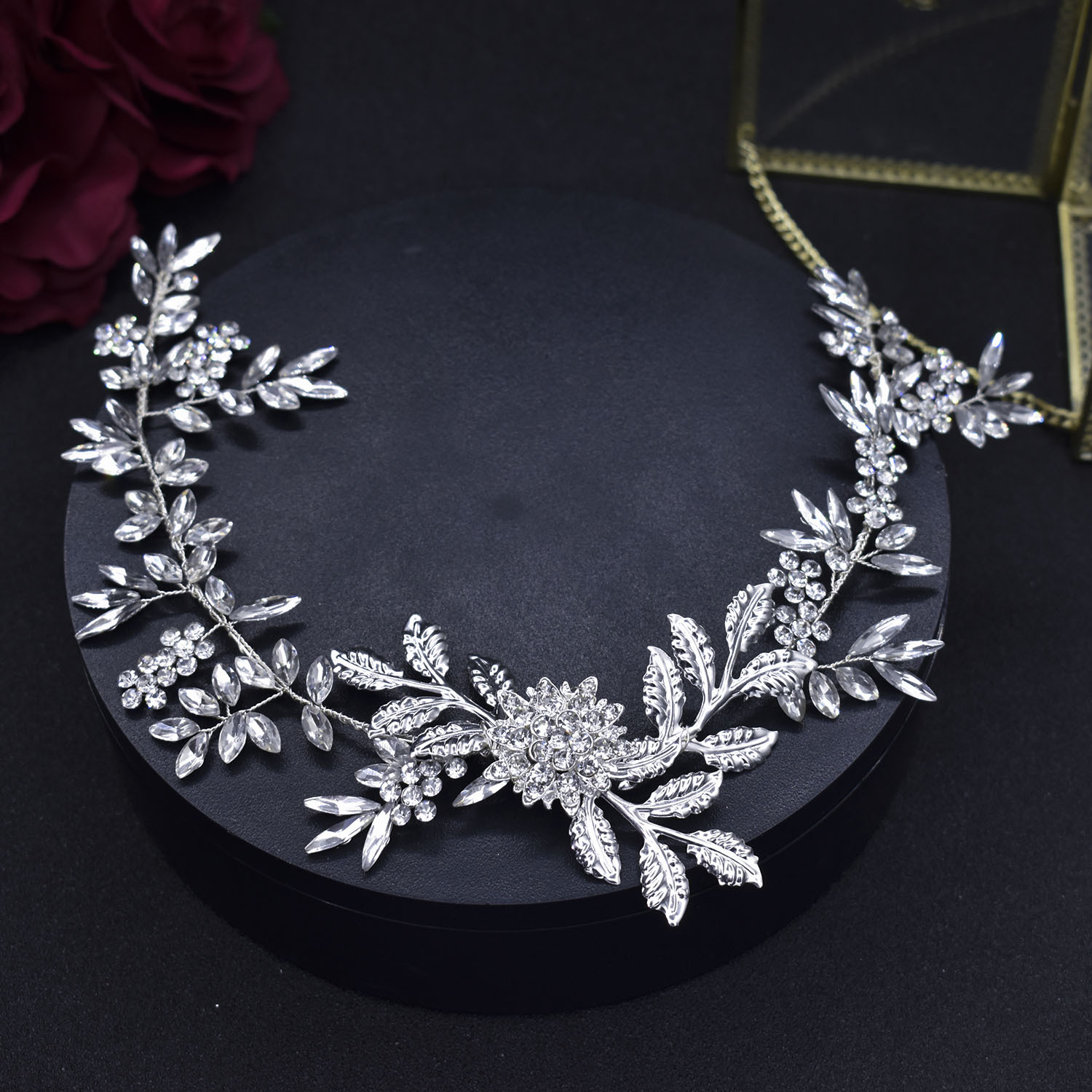 Alloy Leaf Rhinestone Handmade Headband Ladies