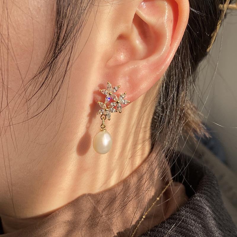 Water Pearl Earrings Niche Micro-inlaid