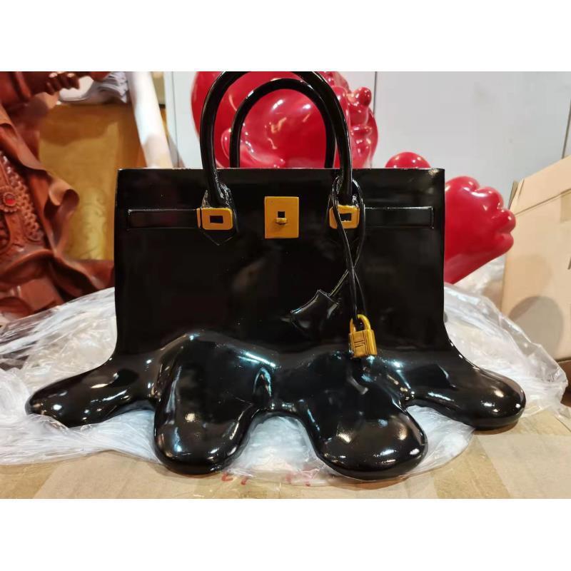 Love Bag Black