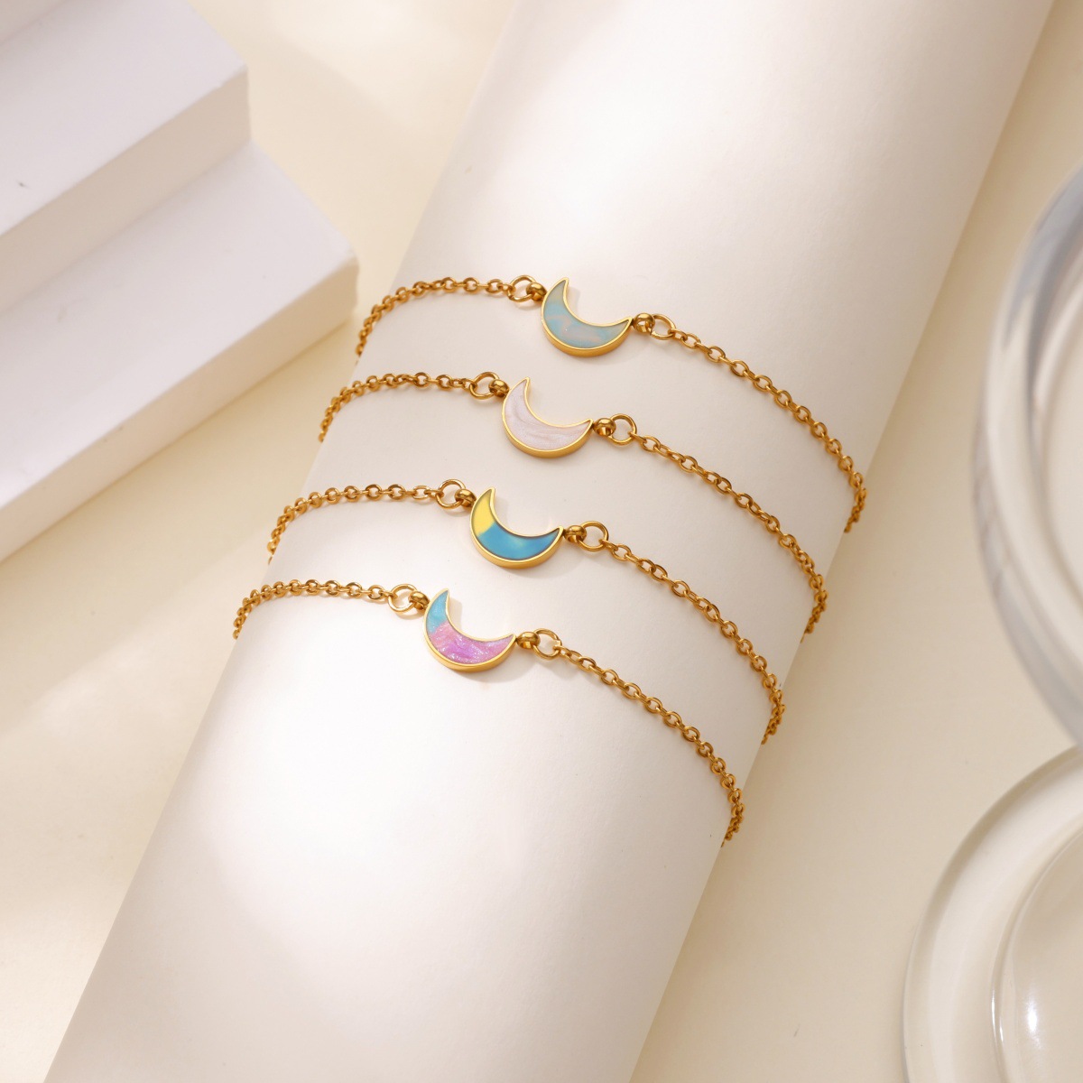 Japan-Korea Style Minimalist Colorful Dripping-Oil Moon Bracelet For Women
