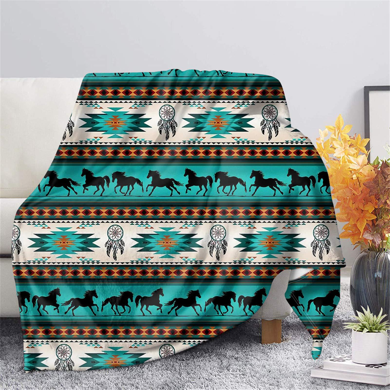 Bohemian-style Flannel Blanket For Cozy Bedding