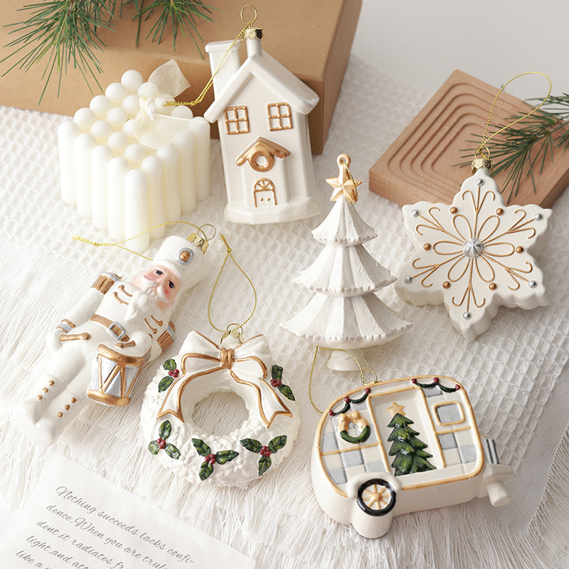 PVC Wreath and Christmas Ornaments, picture 8 of 12