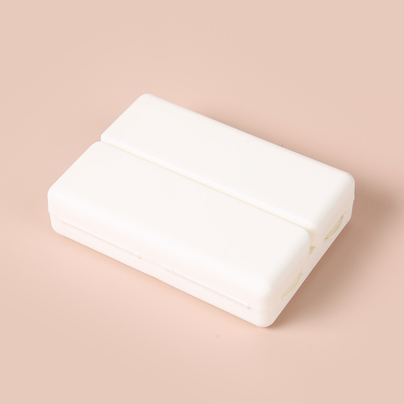 Portable Dispensing Pp Magnetic Flip Storage Mini Seal 7-grid Pill Box For Seven Days A Week - Image 2