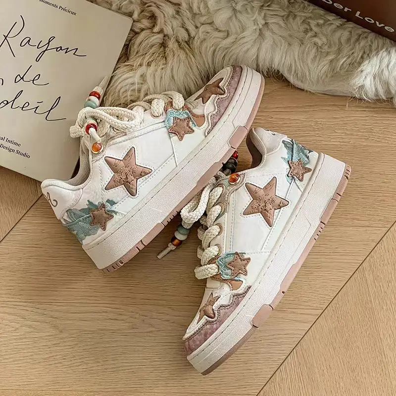 Color-blocked, Stylish, Versatile Sneakers