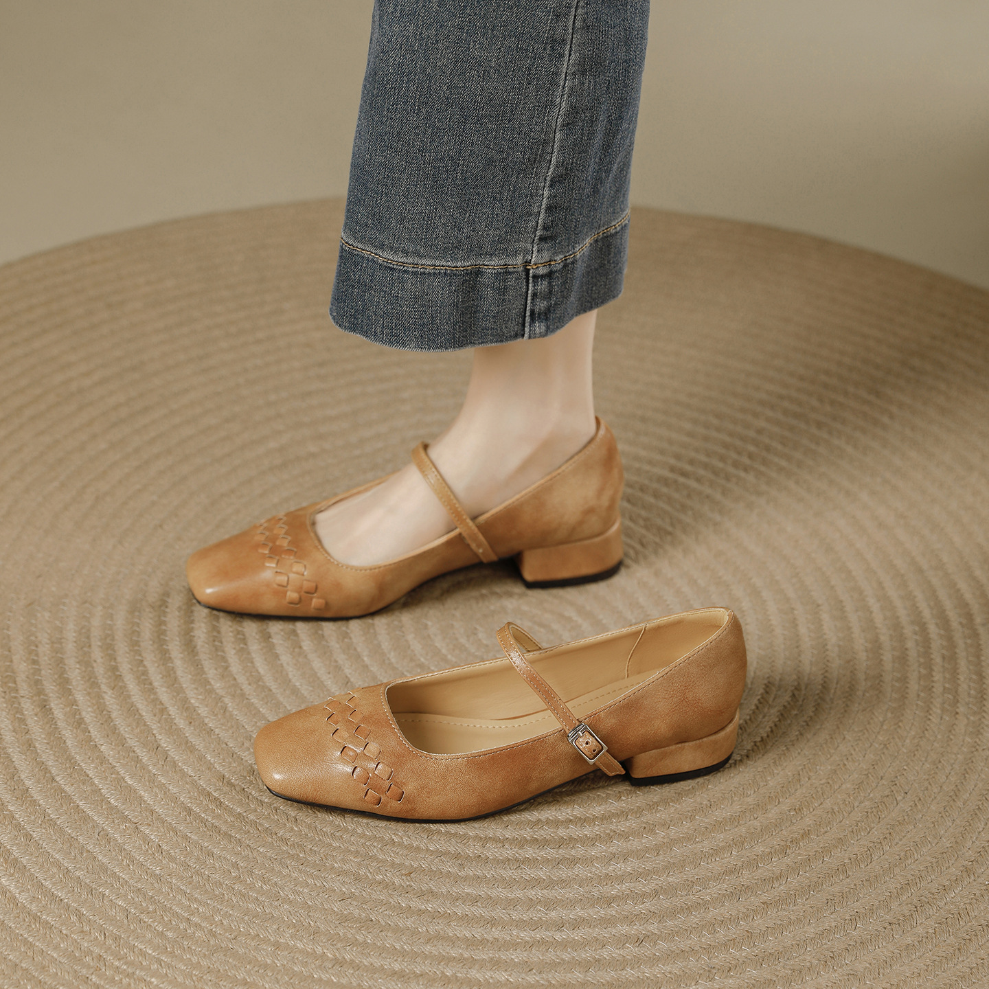 Retro Mary Jane Womens Shoes With A Single Strap And Low Heelcomfortable And Easy On The Feet