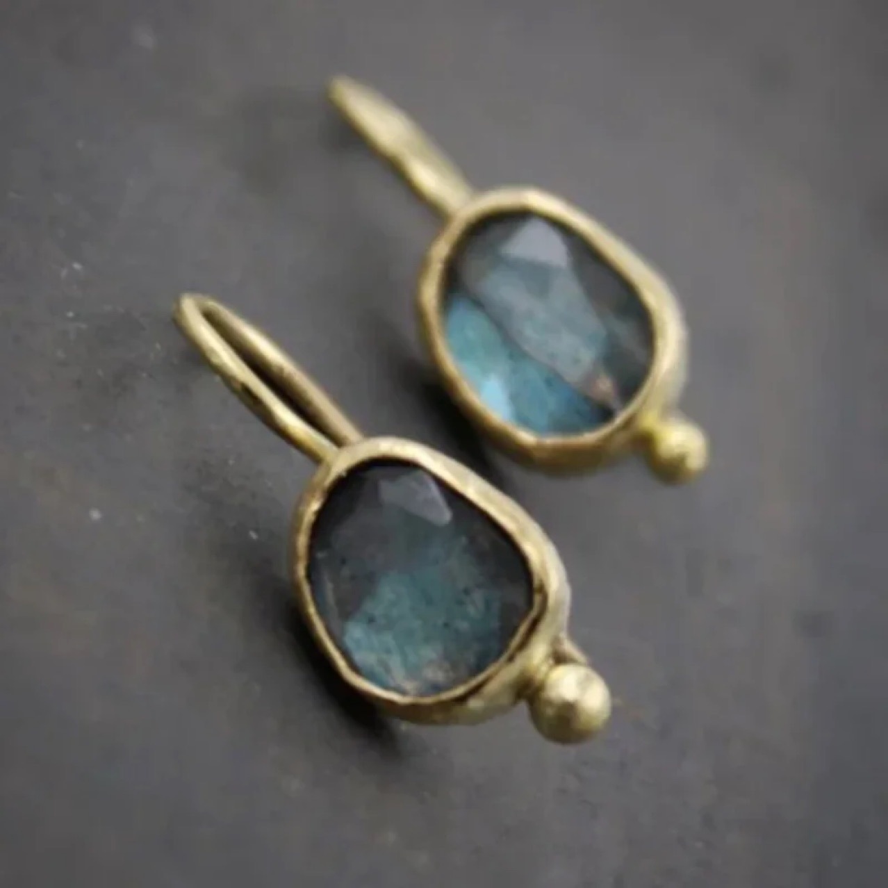 New Geometric Pendant Irregular Sapphire Earrings