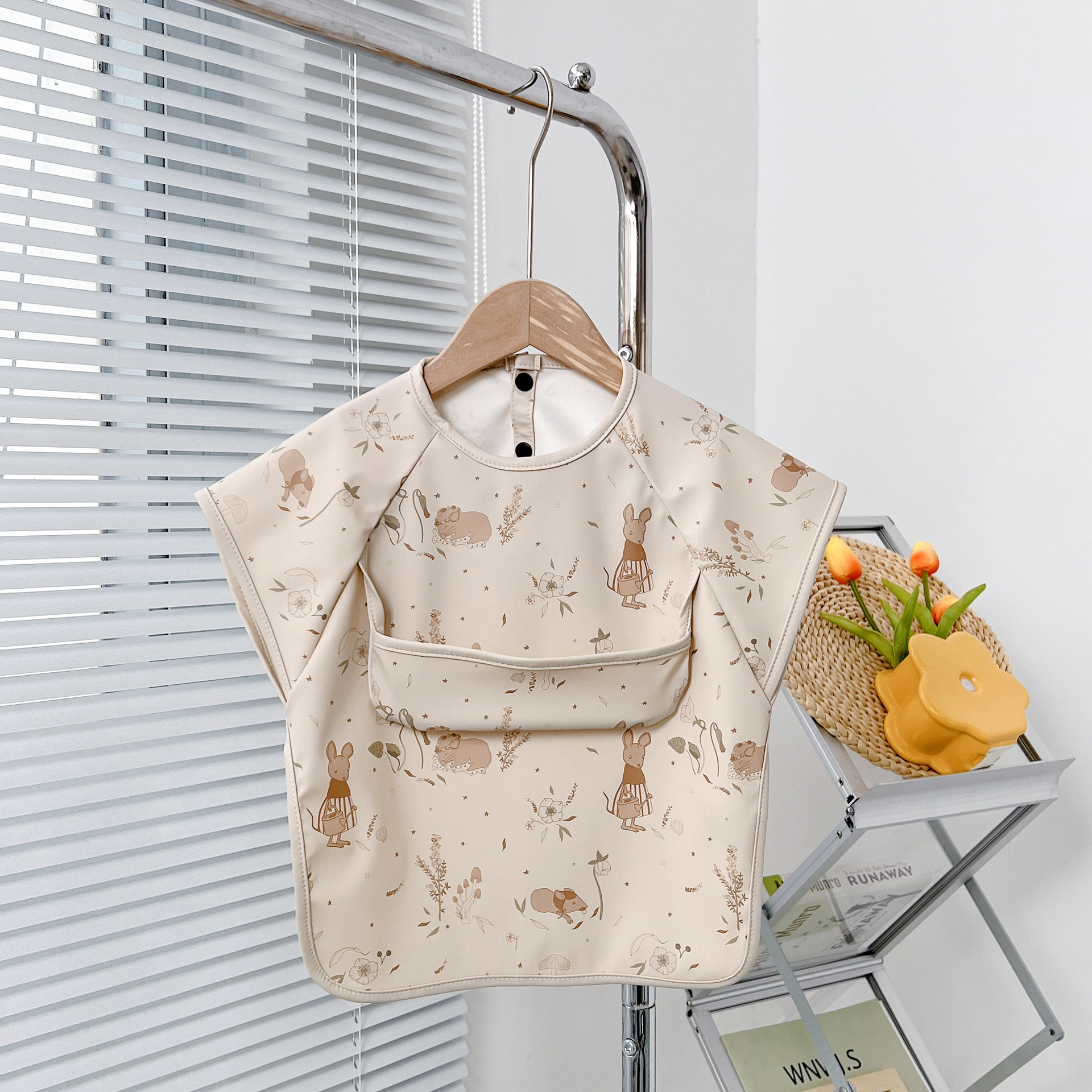 Children's Gown Baby Sleeveless Waterproof Meal Anti-dirty Food Supplement Bib