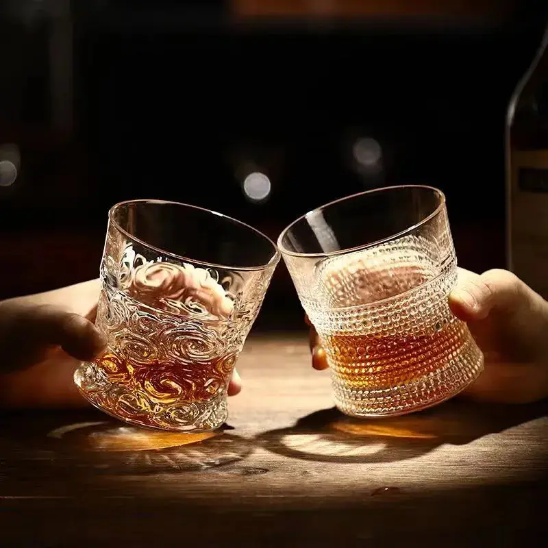 Embossed Whiskey Special Carved Wine Glass