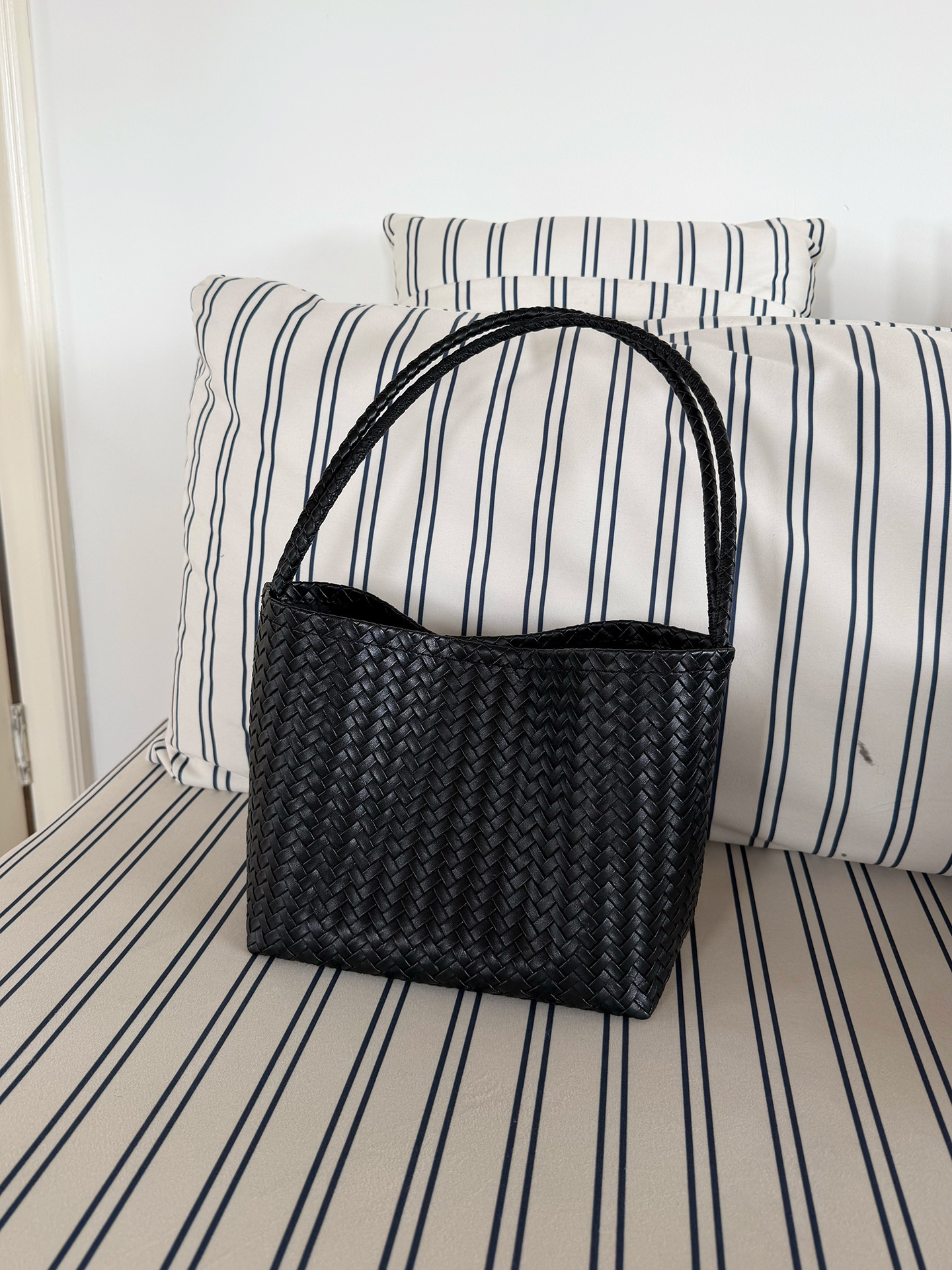 Woven PU Commuter Tote, picture 4 of 4