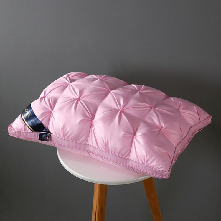 Household Non-Sagging Core Neck-Care Pillow