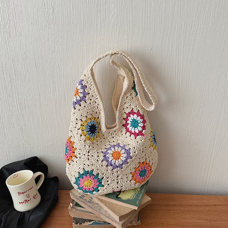 Woven Floral Clutch, picture 7 of 8