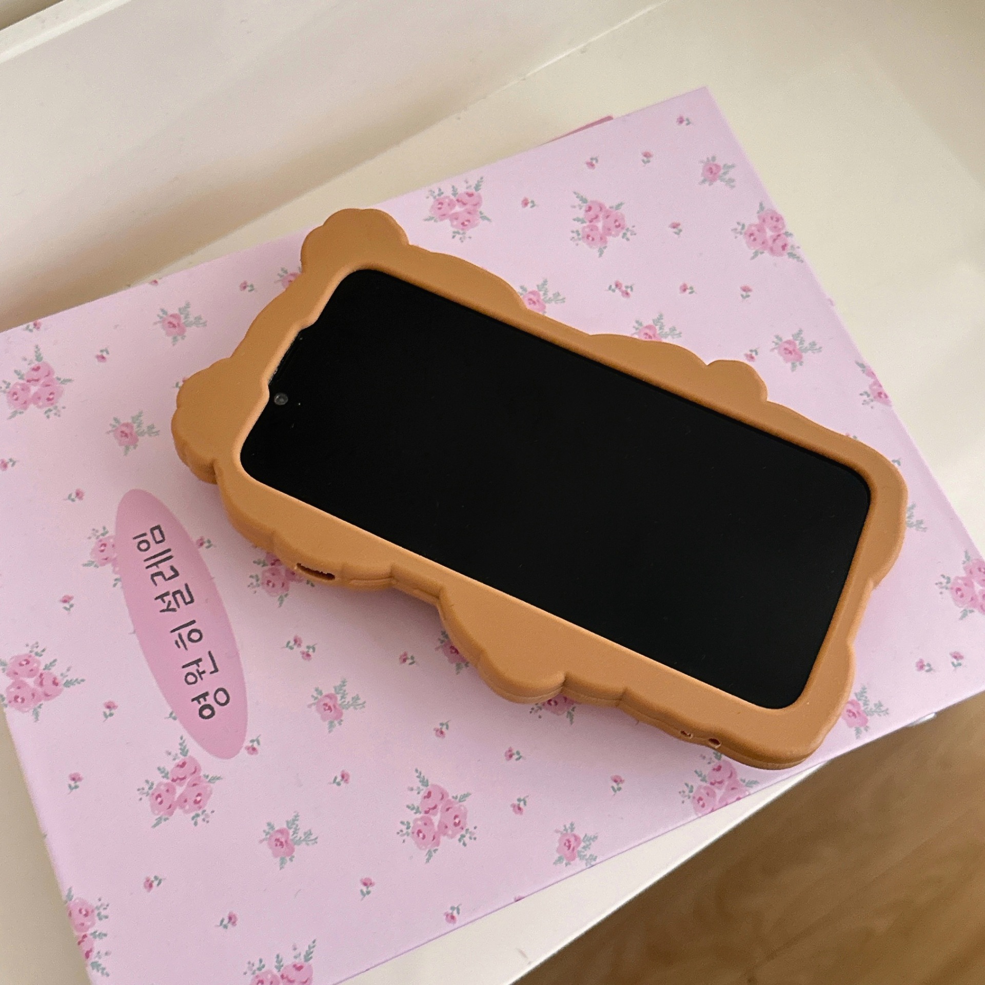 Fun And Funny Cartoon Brown Bear Phone Case