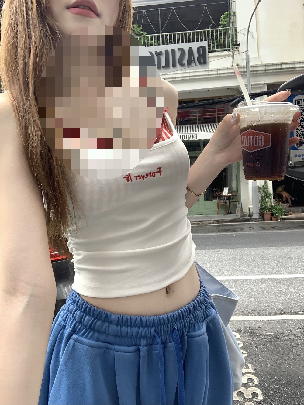 Buy Women's Clothing Online | Buy Trending Dresses for Women