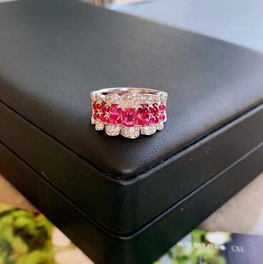 Colored Gems Red Corundum Pigeon Blood Red Treasure Ring