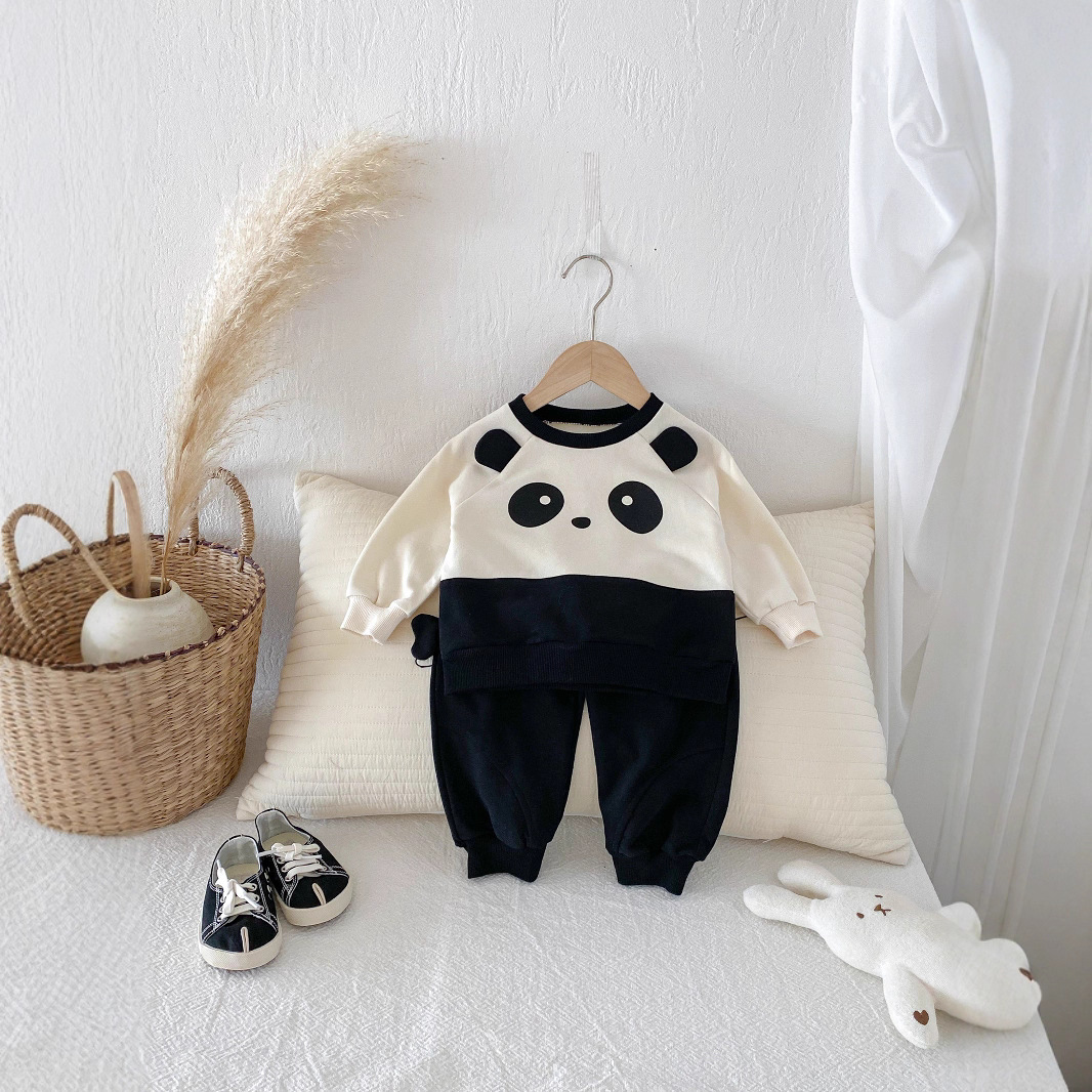 New Long Sleeve Round Neck Western Style Panda Sweater Pants Suit