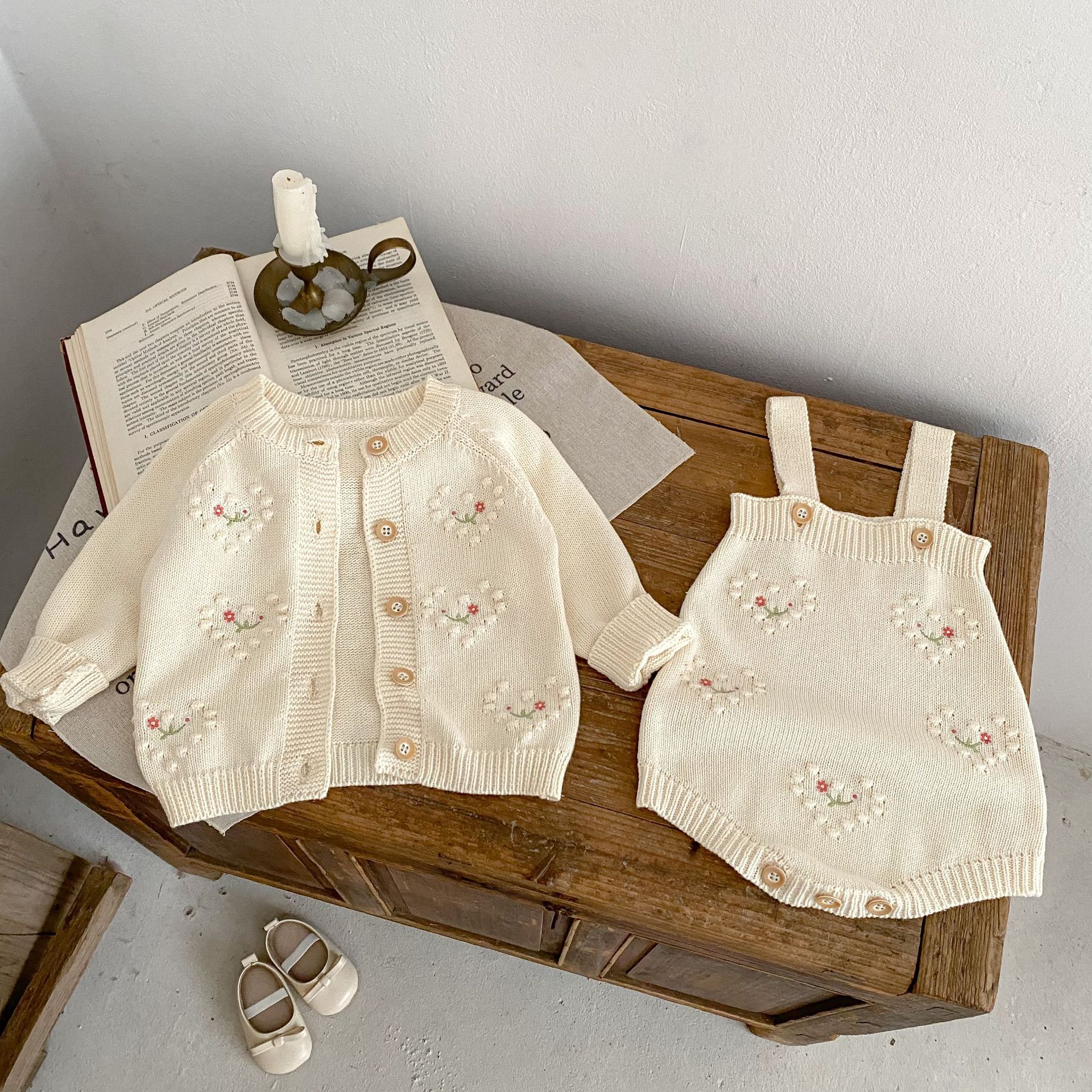 Title 15, Meisjes gebreide cardigan tweedelige set herfst...