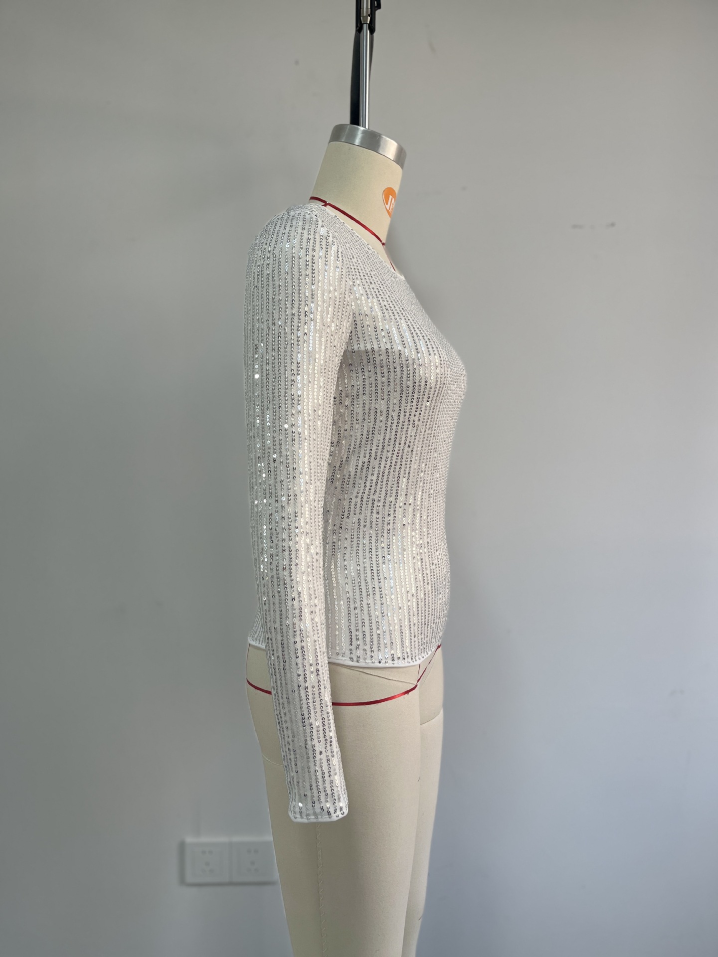 Buy Women's Clothing Online | Buy Trending Dresses for Women