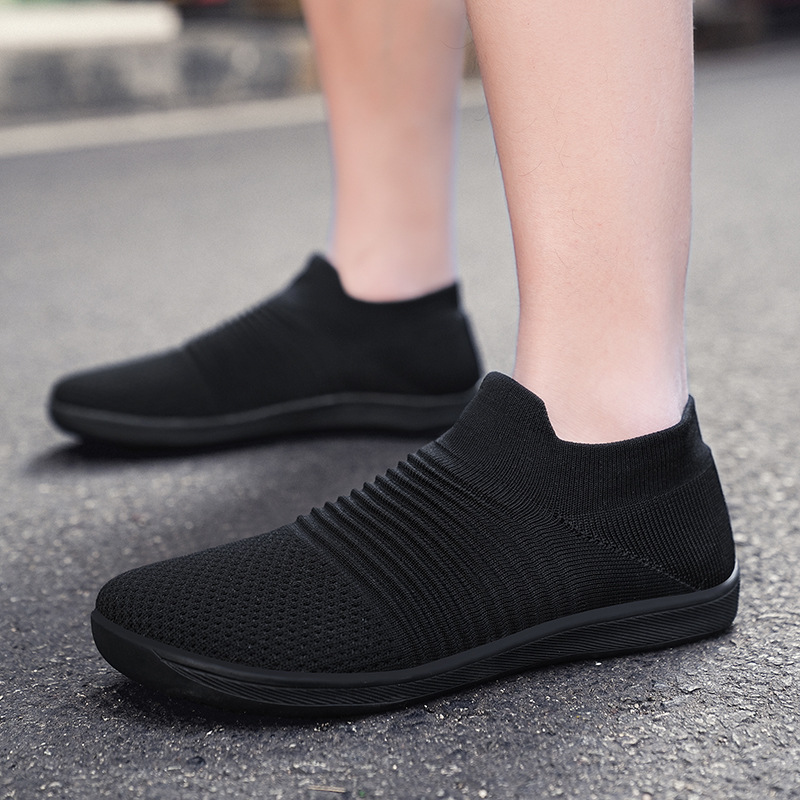 Flyknit Wide-toe Slip-on Sock Shoes Lightweight Comfortable And Durable For Men