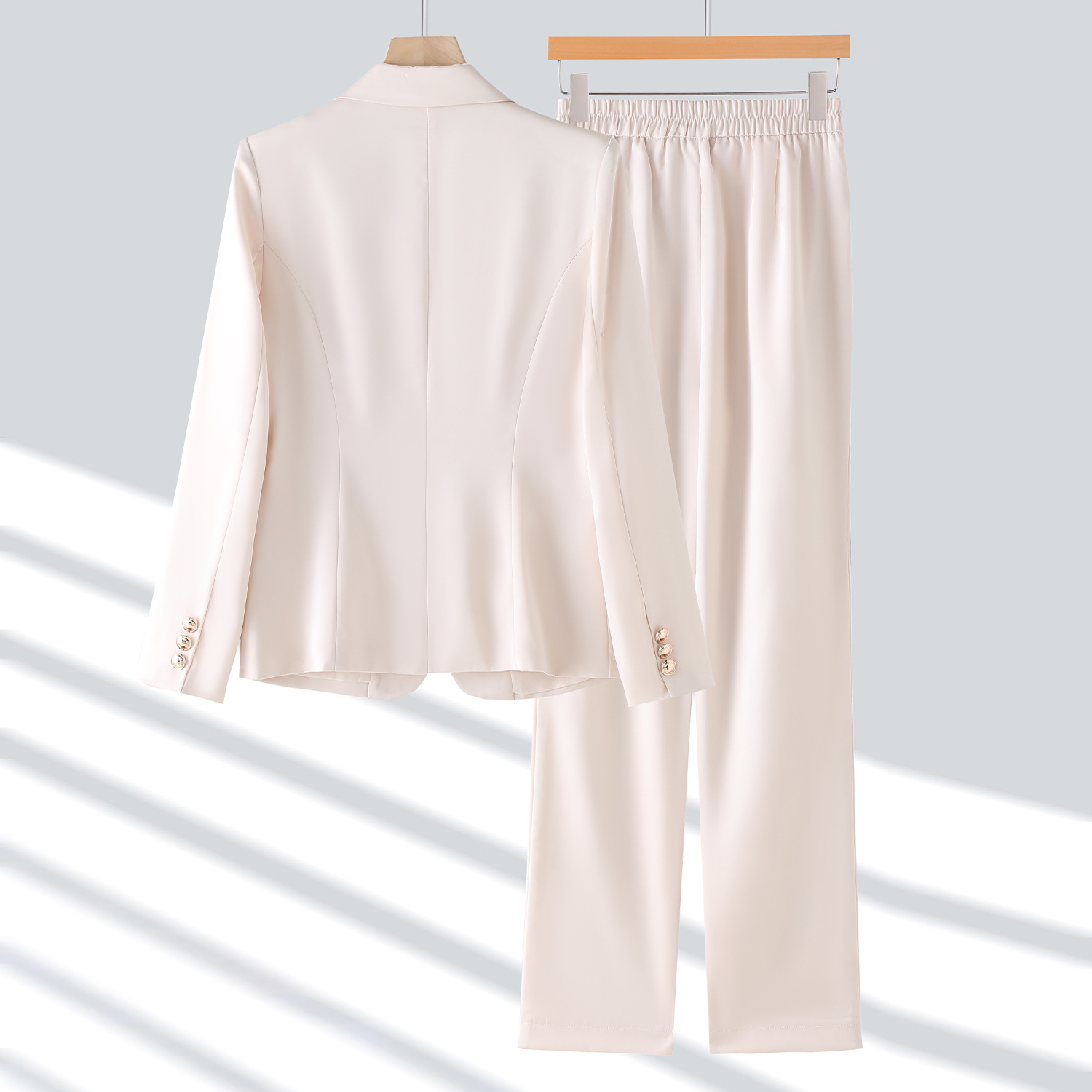 https://cf.cjdropshipping.com/quick/product/72334569-506d-49a2-a026-b2d58d96ed0d.jpg