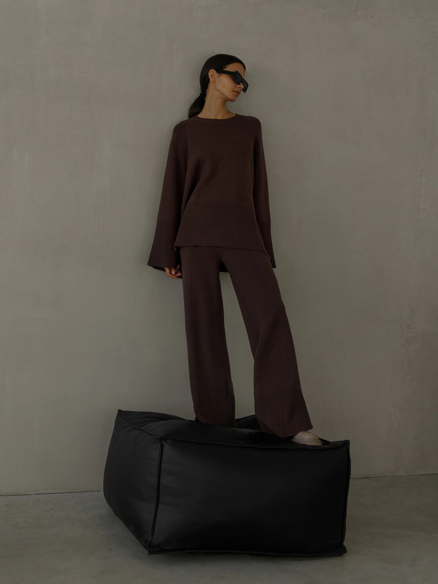 Title 14, Sweater Tie Elastic Waist Slit Knit Pants Set