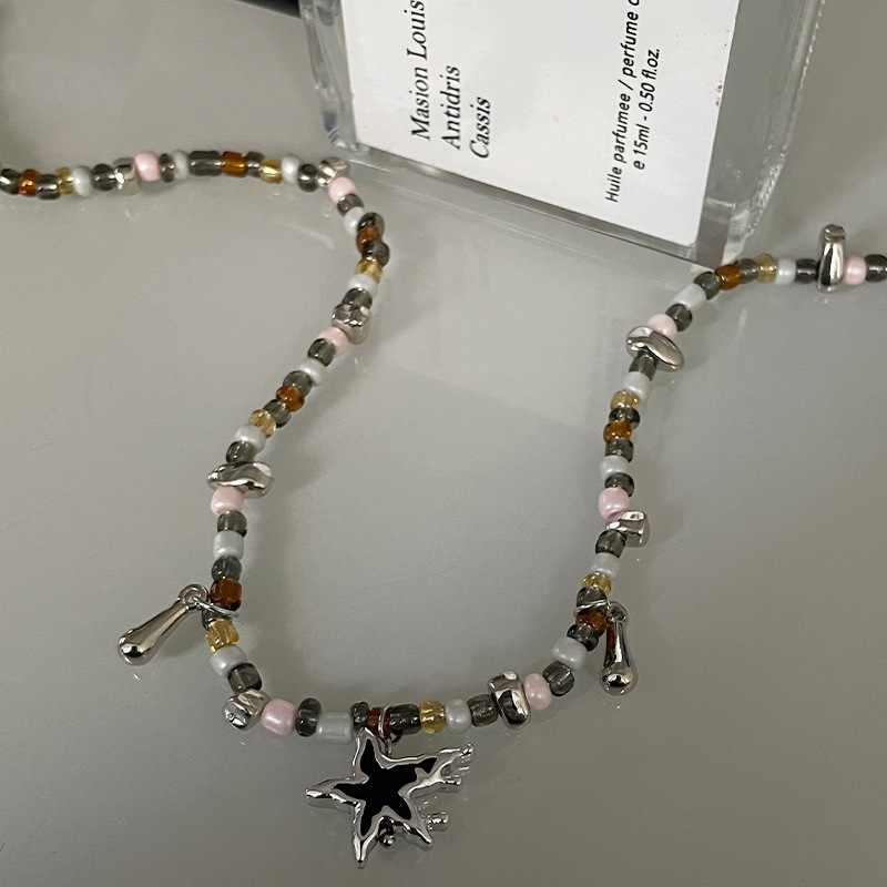 Five-pointed Star Beaded Stitching Necklace