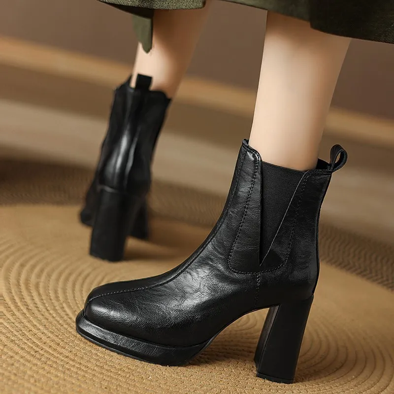 Square Toe Short Tube Waterproof Platform Thick Heel High Heel Boots - Black