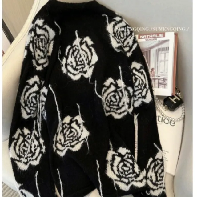 Women's Autumn And Winter Comfortable Outerwear Inner Wear Flower Top Black - Shop at LoveMi