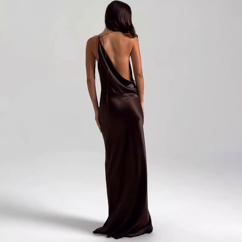 Buy Women's Clothing Online | Buy Trending Dresses for Women