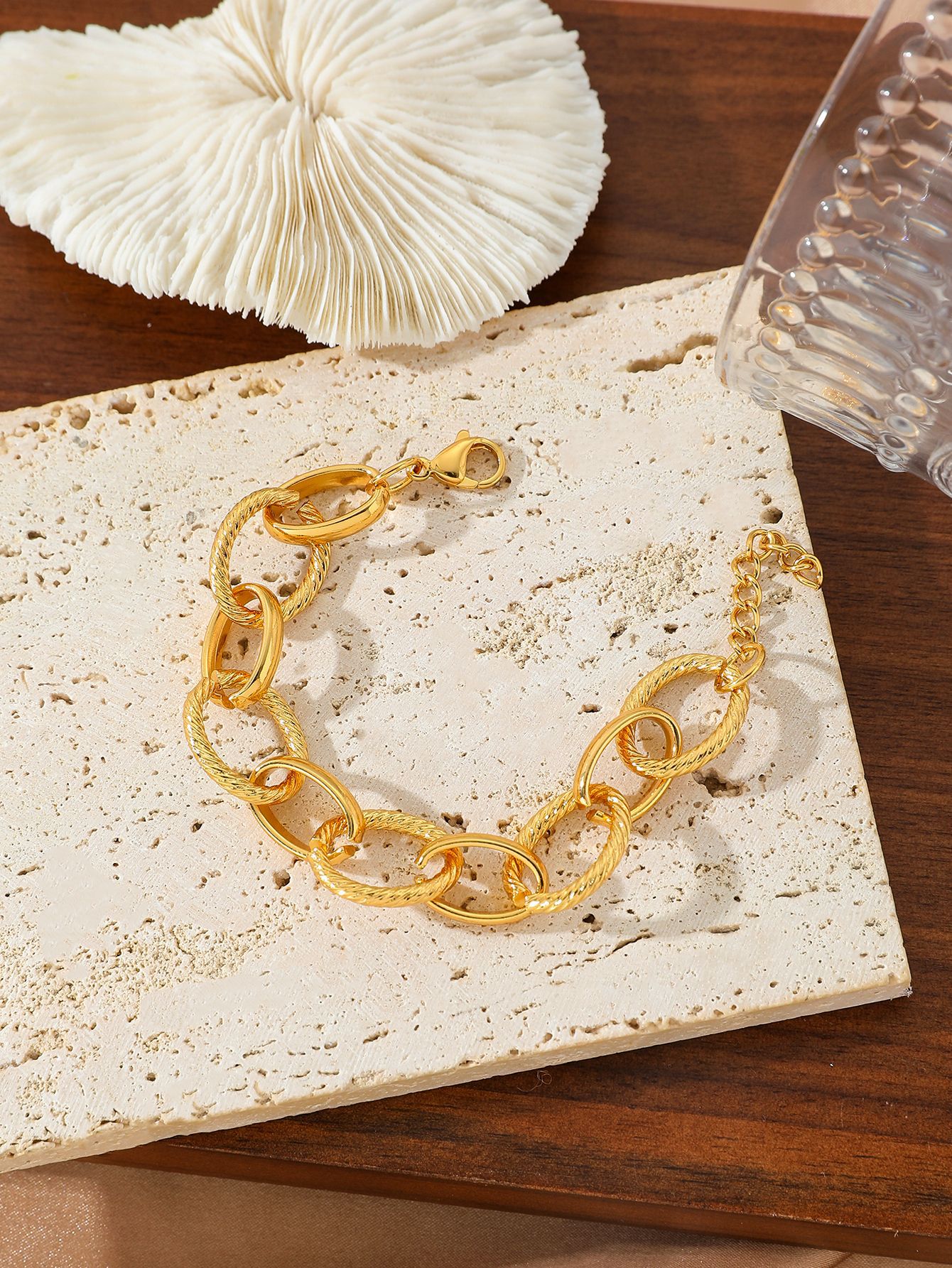 https://cf.cjdropshipping.com/quick/product/727b87dd-7f69-45af-acf7-a19bbd3723fb.jpg