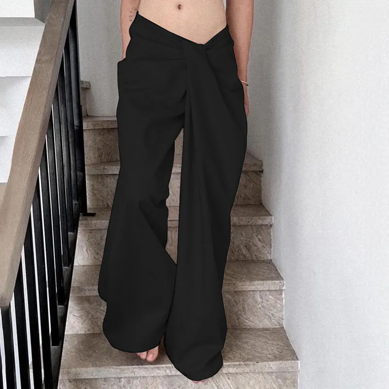 Low Waisted Loose Fitting Wide Leg Pants - Black